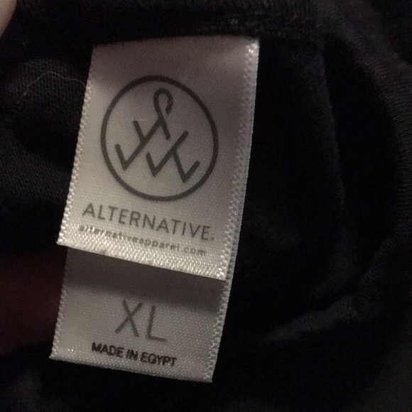 💥3 for $20 - NWOT Alternative tank top - Picture 2 of 3